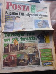 Posta Gazetesi - Turkish Newspaper - 1 Temmuz 2000 - Uzan'ların uyanıklığı - gizli af mektubu - adalet bakanı Hikmet Sami Türk Ecevit Devlet Bahçeli ve Mesut Yılmaz'a gizli birer mektup yazarak affı bir an önce çıkarmalarını istedi - işte tarihe geçecek satırlar - devletin resmi boyacısı Kayserili Mesut Çetin fotoğraf - Amerika'da tecavüzcü Türk doktoru Selim Can Alkoç aranıyor - yılın düğünü Füsun Topbaş ve Burak Bahar fotoğraf - Demet Şener'in silikonları dert oldu fotoğraf - Cem Özer Demet Sağıroğlu ve edip Araç Melih Kibar'a konuk olacaklar fotoğraf - vücut tipine göre mayo - SPK müfettişleri Çukurova elektrikten sonra Dün de Kepez'e baskın yaptı - Cumhurbaşkanı Ahmet Necdet Sezer'den polise hukuk dersi - DGM'den Ahmet Kaya'ya yeni dava - sinemada bugün - geleneksel 639. Kırkpınar güreşleri Dün düzenlenen açılış törenleri ile başladı - at yarışı rehberi - Samsunspor Ertuğrul Sağlam'ı çiçeklerle karşıladı - Fenerbahçe transferde sadece Lazetiç'i bitirebildi fotoğraf - Scala