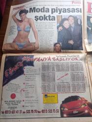 Posta Gazetesi - Turkish Newspaper - 25 Ekim 1999 - fatura ödenemediği için 1,5 Aydın hastane rehin tutulan bebek Adana valiliği araya girince serbest bırakıldı - Hande Ataizi sahnede çırılçıplak kalacak fotoğraf - Ahmet Taner Kışlalı suikasti için 3 bakan ekip oluşturdu - Ahmet Taner Kışlalı'nın bombalı suikasti uğradığı evinin önü ziyaretçi akınına uğruyor fotoğraf - Helin Avşar'a yeni aşık - Ebru Şallı'nın eski kaynanası Alev Esen yurtdışına kaçtı - Emel Müftüoğlu talk show yapacak - MHP'li Ceyhan Belediyesi başkan yardımcısı Alemdar Öztürk lise bastı - Merve Kavakçı olayında yargıya ağır müdahale - Süleyman Demirel Yıldırım Akbulut ve Bülent Ecevit Diyarbakır'da Barış hemen şimdi pankartıyla karşılandı fotoğraf - milenyum modası - at yarışı rehberi - futbol federasyonu Ve MHK'yi kınayan Fenerbahçe taraftarı Suadiye'den stada kadar yürüdü Fotoğrafı - Galatasaray takımı Berlin'e uçtu - Beşiktaşlı futbolcu Shorunmu sakat fotoğraf - Dişi Rambo Ebru Güzel  fotoğraf - Estella Warren foto