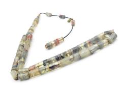 Hakan Turan İmzalı Kesme Model Kırmızı Gri Sıkma Kehribar Tesbih