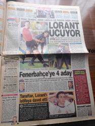 Star Gazetesi - Turkish Newspaper - 28 Ağustos 2002 - Tansu Çiller Ahlaksız Teklif'in Mesut Yılmaz'dan geldiğini söyledi - Tansu Çiller'in şahidi Sinan Aygün - Genç Parti Gelecek IMF gidecek - insan olarak Bülent Ecevit için vatandaş olarak Türkiye için üzülüyoruz başbakan son hali maalesef işte bu fotoğraflar - Kamer Genç farkı - Alman milletvekili Claudia Roth Türk esnafın ayağına gidip dert dinliyor fotoğraf - Levent Kırca olacak O kadar ile hepimizi ağlanacak halimize güldürdü - Trabzonspor'un Güney Kore'den transfer ettiği Lee Eul Yong turist taşıyor - Genelkurmay Başkanı Hüseyin Kıvrıkoğlu seçim ertelenirse kaos olur dedi - Korkut Eken'in yeniden yargılanması gündemde yazan Saygı Öztürk - at yarışı rehberi - Beşiktaşlı Ali Eren'e 2 maç ceza - İlhan Mansız ipten döndü - Fenerbahçe yönetimi Alman çalıştırıcı Lorant için kararını Bugün verecek - Ortega Galatasaray'a karşı belirsiz - Galatasaray Hakan Ünsal'a kavuştu -Fenerbahçe için dünkü Feyenoord maçı dönüm noktasıydı 2-0 kaybetti