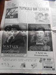 Star Gazetesi - Turkish Newspaper - 1 Eylül 1999 - tarihin en büyük yıkımı için tarihi kararlar alındı kasım'a kadar 80 bin Türk malı kutu ev bitirilecek - Fay Bu evin mutfağından içeri girdi salondan çıktı bina çökmedi kimse ölmedi fotoğraf - Başbakan Bülent Ecevit'in dün çok özel bir konuğu vardı ABD Başkanı Bill Clinton - Kenan Evren yaşıyor - Küçükçekmece gölü ikinci Haliç oluyor Fotoğrafı - eşkıya Şener Şen Cumali Uğur Yücel ile erkek erkeğe tatilde - sağlık Bakanı Osman Durmuş'un sadece 3 doktor var diyerek 7 gündür bir hasta bile yollamadığı ABD'nin yüzer Hastanesi'nde 631 yatak 6 ameliyathane ve 80 doktor bulunuyor - Barış Manço'suz 7 ay - Gölcük Yalova ve Çınarcık'ta çadır semtler Fotoğrafı - deprem bölgesinde üşüyen Rahşan Ecevit'e Bülent Ecevit kasketini verdi fotoğraf - Nezih Demirkent'e yakın takip - Kızılay çadırları kalkıyor - Avrupa Birliği ile Balayı - Dava filmi başrolde John Travolta sinemalarda - futbol federasyonu Başkanı Haluk Ulusoy yıldıramazlar dedi