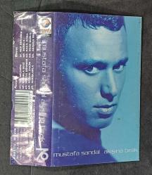 SADECE KARTONETTİR * KASET YOKTUR * MUSTAFA SANDAL * DETAY