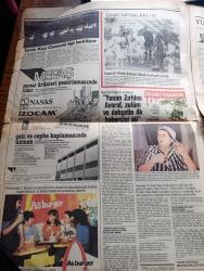 Yeni Asır Gazetesi - Turkish Newspaper - 18 Mayıs 1984 - ÖSYS 1. Basamak sınavı sonuçları - Türkiye ikincisi Soner Yamen Efeler lisesi'nde - Atatürk'ü anma gençlik ve Spor Bayramı Yarın kutlanacak - Turgut Özal 4 milyar dolar arıyor - Arap turistler ülkemizde mülk sahibi olabilecek - sermaye piyasası kurulu üyesi Sadık baklacıoğlu millette köprüye verecek para yok - alkolün zararları yazan Güngör Mengi - İzmir büyükşehir Belediye Başkanı Burhan Özfatura belediye yeminli büro görevi de yapar - işgali yaşadık Nedime Kapani anlatıyor - ibret levhaları İzmirli Rum kızları kralı karşılıyor Fotoğrafı - MİSK'e faaliyet izni çıktı - döviz kurları - ABD'ye Libya ile ilişkilerimize karışma dedik - ANAP'ın yaş gününde yıldız yağacak Gönül Yazar ve Metin Akpınar Zeki Alasya'da etkinliğe katılacak - Necdet Calp Turgut Özal iktidar hastalığına yakalandı dedi - Kadifekale gazinosu'nda Romalı Perihan - kervansaray'da her akşam Hüner Coşkuner - film yıldızı Zerrin Egeliler Şan gazinosunda - Tüdanya