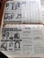 Yeni Asır Gazetesi - Turkish Newspaper - 18 Mayıs 1984 - ÖSYS 1. Basamak sınavı sonuçları - Türkiye ikincisi Soner Yamen Efeler lisesi'nde - Atatürk'ü anma gençlik ve Spor Bayramı Yarın kutlanacak - Turgut Özal 4 milyar dolar arıyor - Arap turistler ülkemizde mülk sahibi olabilecek - sermaye piyasası kurulu üyesi Sadık baklacıoğlu millette köprüye verecek para yok - alkolün zararları yazan Güngör Mengi - İzmir büyükşehir Belediye Başkanı Burhan Özfatura belediye yeminli büro görevi de yapar - işgali yaşadık Nedime Kapani anlatıyor - ibret levhaları İzmirli Rum kızları kralı karşılıyor Fotoğrafı - MİSK'e faaliyet izni çıktı - döviz kurları - ABD'ye Libya ile ilişkilerimize karışma dedik - ANAP'ın yaş gününde yıldız yağacak Gönül Yazar ve Metin Akpınar Zeki Alasya'da etkinliğe katılacak - Necdet Calp Turgut Özal iktidar hastalığına yakalandı dedi - Kadifekale gazinosu'nda Romalı Perihan - kervansaray'da her akşam Hüner Coşkuner - film yıldızı Zerrin Egeliler Şan gazinosunda - Tüdanya