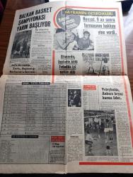 Yeni Asır Gazetesi - Turkish Newspaper - 24 Aralık 1968 - Ay'ın etrafında 3 adam - Feza'dan gelen ilk fotoğraf - tehlike halinde Ruslar uzay adamlarını kurtaracak - Apollo 8'in mürettebatı Bugün ayın 96 kilometre yakınına kadar ulaşmayı başarmış ilk insanlar olacaktır - Türk İş Genel Grev hak isteyecek - 3 gün izinli katil Aydın Yeşil'e Nilüfer Koçyiğit geçmiş olsun dedi fotoğraf - Pueblo mürettebatı serbest bırakıldı - bayramda Ege'de 4 cinayet işlendi - Maliye Bakanı Cihat Bilgehan AP Dar gelirli vatandaşların yanındadır - Güngörmez Dursun karikatür - maymunlar cehennemi Yıldız sinemasında - Tuborg Bira - Ankara şarapları tam sayfa ilan - tatlı dudaklar İzmir sinemasında - Emel Sayın Necdet yazar Göl gazinosunda - milyona bedel kız Foto Roman - sihirbazlar kralı mandrake karikatür - Balkan basketbol şampiyonası yarın başlıyor - 9 ay sonra tekrar sahaya dönen Nevzat'ı Göztepe antrenörü Adnan Süvari tebrik ediyor fotoğraf - Altınordu baskette kötü futbolda iyi - Mazhar Zorlu istifa