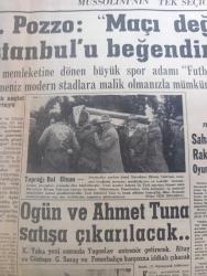 Yeni İstanbul Gazetesi - Turkish Newspaper - 29 Mart 1963 - buhranı körükleyen yalancılık yazan Gökhan Evliyaoğlu Başmakale - hükümet Dün vatandaşları ve bütün teşekkülleri olayları önlemeye çağırdı - Osman Bölükbaşı Başbakan İsmet İnönü ile konuşarak hükümetin mesuliyetini hatırlattı - Adalet Partisinde grubunda da sert tartışmalar oldu - Adalet Partisi merkez genel idare kurulundan 12 kişi istifa etti - Celal Bayar tekrar tevkif edildi - Kızıl bizim radyo yeni İstanbul ortadan kaldırılmalıdır diyor - Bursa'da 200 talebenin yürüyüşünü 20.000 kişi temaşa etti - TİP'liler Dün Toprak dergisine tecavüze kalktılar - Celal Bayar öldüreceğim diyen Sıtkı Ulay hakkında savcılık tahkikat açtı - TİP'li gençler Aydınlar kulübünü de tahrip etti - günün yazısı ökse yazan Safiye Erol - dolapdere'de 2 ihtiyar açlıktan öldü - İtalya ve dünya futbolunun bir numaralı otoritesi Vittorio Pozzo maçı değil İstanbul'u beğendim dedi - Alfredo Tonilo Can Bartu Metin oktay'dan çok büyük bir futbol yıldızıdır