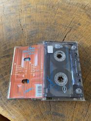 SEZEN AKSU - ŞARKI SÖYLEMEK LAZIM - KASET