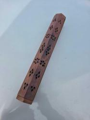 LOT.12 » Tütsü kutusu. Ahşap üzeri fil figürü pirinç kakmali