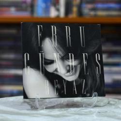 Ebru Gündeş - Beyaz CD Album