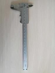MITUTOYO VERNİYERLİ  KUMPAS - 150 mm