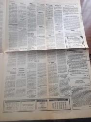 Yeni Devir Gazetesi - Turkish Newspaper - 17 Haziran 1983 - DM üyesi Beşir Hamitoğulları ibadet özgürlüğünün olmadığı yerde hiçbir özgürlük yoktur dedi - Sovyetler Birliği devlet başkanlığına Andropov seçildi - 15 milyarlık alacakları ödenmeyen PANKOBİRLİK ortakları güç durumda - Kenan Evren bugün sinop'a gidiyor - Allah ve peygambere hakaret edenler 3 yıla kadar hapis cezasına çarptırılacak - Başbakan Bülent Ulusu İzmir entegre et ve yem tesislerinin temelini attı - FKÖ Lideri Yaser Arafat bazı gruplar soyutlanabilir dedi - Güney Lübnan'daki Deir kasabası İsrail ablukası altında - Albay Şehit Abbas Kerim Karargah komutanı ile bir konuşma Fotoğrafı - Her İki süper güç de Müslümanlara karşı imha planı hazırlıyor - İstanbul cami ve külliyeleri yazan Mine Alpay - İslam dinamizmine doğru denemeler yazan Kasım Ahmed - ibret alınacak fıkra ve hikayeler yazan Ali Osman Yüksel - oruç ve faziletleri yazan Ahmet Ürkmezoğlu - beyaz insanın hakimiyet devri bitti yazan profesör Seyyid Kutup