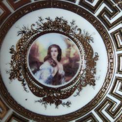 Royal Porselen Resimli Vitrin Tabağı