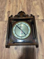 Nostaljik Velis Electron Klasik  Ahşap Duvar Saati  Evinize veya ofisinize nostaljik bir hava katacak, Velis marka, Electron serisi duvar saati. Çalışır durumda