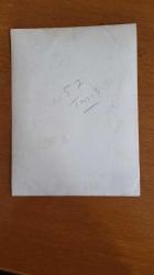 YUNANİSTAN ESKİ BAŞBAKANI ANDREA PAPANDREU'NUN ORİJİNAL AJANS-BASIN FOTOĞRAFI - 24 x 18,5 cm EBADINDA - ANDREA PAPANDREU SEÇİMDE SANDIĞA OY ZARFINI ATTIĞI SIRADA POZ VERİRKEN ÇEKİLMİŞ BİR KARE