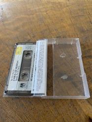 CHRIS DE BURGH  - SPARK TO A FLAME (THE VERY BEST OF CHRIS DE BURGH) - KASET