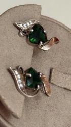 375 DAMGALI 9 AYAR ALTIN PIRLANTA KÜPE