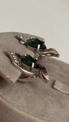 375 DAMGALI 9 AYAR ALTIN PIRLANTA KÜPE