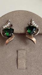 375 DAMGALI 9 AYAR ALTIN PIRLANTA KÜPE