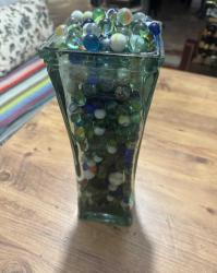 Nostaljik Dekorluk Koleksiyonluk Fanus dolusu Çeşit çeşit Misketler (Bilyeler) 700 Adet Fanus Boy 35 cm fanus içi genislik 12 cm