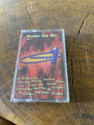 NUMBER ONE HITS VOL.1 - KASET