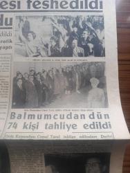 Havadis Gazetesi - Turkish Newspaper - 14 Kasım 1960 - milli birlik komitesi feshedildi ve yeniden kuruldu - yeni komite 23 kişi diğer 14 üye emekliye sevk edildi - Cemal Gürsel 29 Ekim 1961 şeref vaadimiz dedi - Avrupa'nın kaçırılması yazan Peyami Safa - Nevzat Emrealp İstanbul emniyet müdürü oldu - dünya güzeli Arjantinli Morma Gladys seçildi fotoğraf - Türkiye'yi temsil eden Nebahat çehre jürinin önünden geçerken Fotoğrafı - balmumcu'da 74 kişi tahliye edildi - Ordu kumandanı Cemal Tural tahliye edilecek olanlara hitap ediyor - Güney Vietnam'da durum - 315 Kapalıçarşı esnafı 1,5 milyon lira ödeyecek - sinema tiyatro programı - cezayir'deki nümayişler - deliler gülüyor yazan Süleyman Tekil - Galatasaray Rostov'u perişan etti 4 0 Fotoğrafı - Spor Toto neticeleri - Karagümrük PTT'yi rahat mağlup etti - Kasımpaşa Şekerhilal berabere kaldı - Altay 1 Karşıyaka 0 - Altınordu Adanademirspor'a 1 puan kaptırdı - Söke sularında mayın bulundu - basın mevzuatı seminer çalışması devam ediyor