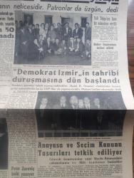 Havadis Gazetesi - Turkish Newspaper - 13 Ocak 1961 - vali Refik Tulga ve Ahmet Yıldız gazetecilerle görüştü - Yeni Sabah gazetesinin sahibi tarafından gazetelerine alınmayan 50 gazeteci - Vali Refik Tulga'nın kanı bir vatandaşa verildi - Demokrat İzmir gazetesinin tahribi duruşmasına dün başlandı Fotoğrafı - siyasi faaliyetlerin bugün serbest bırakılması muhtemel - Doğu bölgesi sağlık hizmetleri yeniden bir esasa bağlanacak - sendikalar birleşmeli yazan Gökhan Evliyaoğlu - mübarek Miraç kandili - Kruşcev'in küba'ya gitmesi muhtemel - Yugoslav tankeri Peter Zaroviç hala yanıyor - Kazım Namiye mektup yazan Orhan Seyfi Orhon - sinema tiyatro rehberi - Cezayir için referandum yazan Mehmet Özuyar - Temel Reis çizen Ralph Stein - Galatasaray dün çift kale oynadı - Fenerbahçe İzmirli Beşiktaş'ta Ankaralı rakipleri için çalıştı - Galatasaray voleybol takımı İsrail'e gitti - Fenerbahçe'de kongre isteyen var - Fransızlar Fontain'in ayağının kırılması Ve Kopa'nın Real Madrid transferi için üzgün