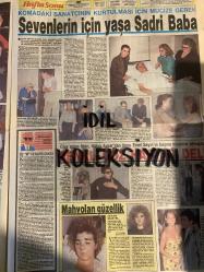 HAFTA SONU DERGİ - GAZETESİ DOĞUM GÜNÜ HEDİYESİ (TURKİSH -MAGAZINE - NEWSPAPER) - TAM TAKIM 8 SAYFADIR -  13 TEMMUZ 1990 - Sayı: 28 - Emrah-Sevim Egesoy-Elif İnci Onat-Leyla Adalı-Sezen Aksu-Sema Çelebi-Nilgün Saraylı-Atilla Arcan-Muammer Gürses-Birol Gökdelen-Yalçın Menteş-Emel Müftüoğlu-elele dergisi-Bilal İnci-Seyhun Akter-Herve Giriz-Metin Serezli-Nevra Serezli-Küçük Ceylan Babası yüzünden yuvasını İstanbul’a taşıyor-Berhan Şimşek-Nesrin Akkoç-Ahmet Avcı-Mustafa Topaloğlu-İpek Erdem-Erol Büyükburç-Arzu Aydın-Bulut Aras-Arzu Aydın-Tugay Toksöz-Ümit Utku-Zeynep Aksu-Sadri Alışık-Ayhan Işık-Çolpan İlhan-Şükran Güngör-Atıf Yılmaz-Ekrem Bora-Sibel Turnagöl-Hülya Avşar-Emel Sayın-İrfan Özdemir-Hülya Konuk-Burhan Çaçan-Kibariye-Zekai Tunca-Devran Çağlar-Melek San-Mustafa Çingitaş-Melek San-Arif Susam-Akın Uğurlu-Nuray Hafiftaş-Ayhan Özgün-Bahar Özer-Cengiz Kurdoğlu-Vahdet Vural-Arif Susam-