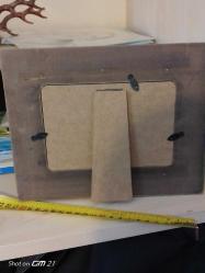 Ahşap pancur formunda çerçeve.