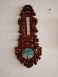 ESKİLERDEN VINTAGE DUVAR TERMOMETRESİ NOSTALJİK ÜRÜN.