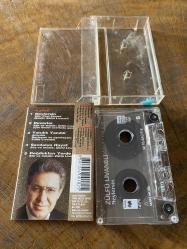 ZÜLFÜ LİVANELİ - NEYLERSİN - KASET