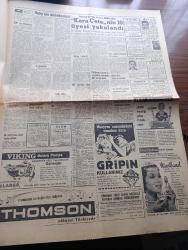 Hürriyet Gazetesi - Turkish Newspaper - 30 Kasım 1968 - Amerikan başkanı Kennedy suikastçisi Oswald'ı öldüren Ruby'nin duruşması 9 Aralık'ta Dallas'ta başlıyor - Cumhuriyetçi Köylü Millet Partisi Lideri Hasan Dinçer Cemal Gürsel'e  cevabımızı biz toptan vereceğiz dedi - Yeni Türkiye Partisi Lideri Ekrem Alican Cemal Gürsel'in demecine inanmak istemiyorum dedi - sağlık Bakanı Fahrettin Kerim Gökay büyüklerin sözlerine karışmamak lazım - CHP de bu koalisyon istemiyor - 102 yaşındaki Mahinur Süzmeci mahkemelik oldu fotoğraf - Londra asfaltında benzin istasyonunu basan 3 gangster yakalandı - Dikili'nin kadın belediye reisi Seniha Tınay temizliği ön planda tutuyor - İstanbul'da sinema tiyatro programı - İstanbul Ankara radyosu programı - 22 memleket arasında şarabımız birinci - Çolpan İlhan beyaz perdeye elveda dedi fotoğraf - Çolpan İlhan Kerem Alışık ile Fotoğrafı - Tanju Gürsu Fotoğrafı - Aysel Tanju ben içmeden hiçbir şey yapamam dedi Fotoğrafı - Efkan Efekan cevap veriyor - Atıf Kaptan