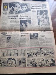 Hürriyet Gazetesi - Turkish Newspaper - 30 Kasım 1968 - Amerikan başkanı Kennedy suikastçisi Oswald'ı öldüren Ruby'nin duruşması 9 Aralık'ta Dallas'ta başlıyor - Cumhuriyetçi Köylü Millet Partisi Lideri Hasan Dinçer Cemal Gürsel'e  cevabımızı biz toptan vereceğiz dedi - Yeni Türkiye Partisi Lideri Ekrem Alican Cemal Gürsel'in demecine inanmak istemiyorum dedi - sağlık Bakanı Fahrettin Kerim Gökay büyüklerin sözlerine karışmamak lazım - CHP de bu koalisyon istemiyor - 102 yaşındaki Mahinur Süzmeci mahkemelik oldu fotoğraf - Londra asfaltında benzin istasyonunu basan 3 gangster yakalandı - Dikili'nin kadın belediye reisi Seniha Tınay temizliği ön planda tutuyor - İstanbul'da sinema tiyatro programı - İstanbul Ankara radyosu programı - 22 memleket arasında şarabımız birinci - Çolpan İlhan beyaz perdeye elveda dedi fotoğraf - Çolpan İlhan Kerem Alışık ile Fotoğrafı - Tanju Gürsu Fotoğrafı - Aysel Tanju ben içmeden hiçbir şey yapamam dedi Fotoğrafı - Efkan Efekan cevap veriyor - Atıf Kaptan