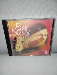 CD Erkin Koray dünden esintiler 1 şaşkın albümü. Orijinal. kartonet tertemiz. Dinlemeyi etkilemeyen çizikler var sorunsuz çalışıyor.