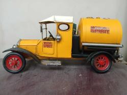 VİNTAGE AVRUPA İSPİRTO ARABASI, METAL, DEKOR AMAÇLIDIR.