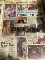 HAFTA SONU DERGİ - GAZETESİ EKSTRA EKİ DOĞUM GÜNÜ HEDİYESİ (TURKİSH -MAGAZINE - NEWSPAPER) - TAM TAKIM 8 SAYFADIR -  9 ŞUBAT 1990 - Sayı: 6 - Çiğdem Kayalı-Adnan ve Murat Polat-Mahinur Ergun-ercan Akın-Mustafa Denizli-Kadir İnanır-Zuhal Olcay-Ahu Tuğba-bülent ersoy-Rıfat ılgaz-Tarık Akan-Melih Caculi-Metin Akpınar-Kuruntu Ailesi-Gazanfer Özcan-Gönül Ülkü-Müzeyyen Senar-Zeynep Aksu-Perran Kutman-Serpil Çakmaklı-Selma Güneri-Nil Ünal-Hüner Coşkuner-Tolga Savacı-Nevra ve Metin Serezli-Yaprak Özdemiroğlu-Gülten Evren-Tanita Tikaram-Mazhar-Fuat-Özkan-Perihan Savaş-Pembe Mutlu-Lale Belkıs-Çardaş Fürstin-Ayşe Sarıkaya-Tomris Oğuzalp-Erdal Özyağcılar-Erkan Yolaç-Asuman Yolaç-Merih Fırat-Cüneyt Arkın-Çiğdem Aral-Özlem Önal-Ebru İnci-Münci İnci-Altuğ İnci-Mine Turgay-Lara Turgay-İbrahim Yazıcı-Mustafa Kalemli-Betül Kalemli-Nahide Karaevli-Nurhan Çitak-Nişan Çolak-İrma Çitak