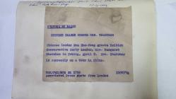 BİRLEŞİK KRALLIK ESKİ BAŞBAKANI MARGARET THATCHER'IN ORİJİNAL FOTOĞRAFI - ORIGINAL PHOTOGRAPH OF FORMER UNITED KINGDOM PRIME MINISTER MARGARET THATCHER - 21 x 15 cm EBADINDA - ÇİN LİDERİ BAYAN THATCHER'I SELAMLADI... ÇİN LİDERİ HUA KUO-FENG, 9 NİSAN'DA PEKİN'DE İNGİLİZ MUHAFAZAKAR PARTİ LİDERİ BAYAN MARGARET THATCHER'I SELAMLADI. BAYAN THATCHER ŞU ANDA ÇİN TURUNDA. - İNGİLTERE SİYASET TARİHİ (CHINESE LEADER GREETS MRS. THATCHER... CHENESE LEADER HUA KUO-FENG GREETS BRITISH CONSERVATIVE PARTY LEADER, MRS. MARGARET THATCHER IN PEKING, APRIL 9. MRS. THATCHER IS CURRENTLY ON A TOUR IN CHINA..) - ÖZEL ARŞİV