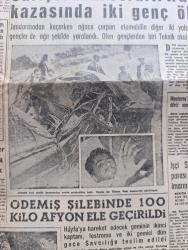 Akşam Gazetesi - Turkish Newspaper - 20 Haziran 1960 - soruşturma kurulu bugün ilan ediliyor - Suçlular ve diğerleri yazan Doçent Doktor Edip F. Çelik Başmakale - bakanlar kurulu tarafından tespit edilen liste Milli Birlik komitesine verildi - Galatasaray mezunları pilav günü fotoğraf - Sarıyer'deki esrarlı trafik kazasında iki genç öldü - Ödemiş şilebinde 100 kilo Afyon ele geçirildi - Adnan Menderes'e 60 bin dolarlık döviz nasıl gönderilmiş - Atatürk köşkü depo yapılmış - Güvenevler'in dertli sakinleri kongre yaptı fotoğraf - Sabıklar 155 bin liralık kumaşı parasız almış  - Kız kulesi kahramanı yazan Abdullah Ziya Kozanoğlu Çizen Suat Yalaz - Dördüncü Murad siyah Zambak yazan Suzan Sözen Yazı Dizisi - Sabıklar mikro teyple  emirleri tespit etmişler - radyoda köy programları yer alacak - Aziz Nesin Ratip Tahir Ve Suat Yalaz TEF Yarın çıkıyor - olimpiyatlara katılacak olan 119 kişilik kafile 70 kişiye indiriliyor - Beşiktaş Karagümrük karşısında terledi 0 0 fotoğraf - Nur Ökten