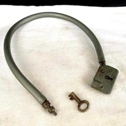 Nostaljik Çelik Gövdeli Orijinal Anahtarlı 1960'lar ROY Kilidi