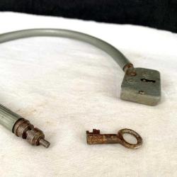 Nostaljik Çelik Gövdeli Orijinal Anahtarlı 1960'lar ROY Kilidi