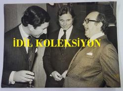 KRAL III. CHARLES'IN (CHARLES PHILIP ARTHUR GEORGE) ORİJİNAL 3'LÜ FOTOĞRAF SETİ - ORIGINAL SET OF THREE PHOTOGRAPHS CHARLES III (CHARLES PHILIP ARTHUR GEORGE). - 25 x 17 cm EBADINDA - 