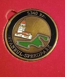 Formula 1 İstanbul 2005 Yarışma Anı Madalyonu Orjinal Kutusunda