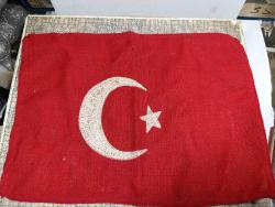 K116---EL YAPIMI YÜN KUMAŞ KÜÇÜK BOY TÜRK BAYRAĞI