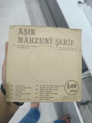 Aşık Mahzuni Şerif Plak Kapağı