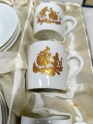 RF36----DÖNEMİNDEN KALMA KUTUSUNDA LIMOGE KAHVE FİNCANI TAKIMI