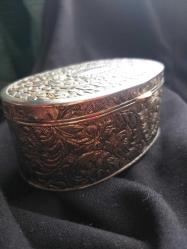 Gümüş kaplama takı kutusu