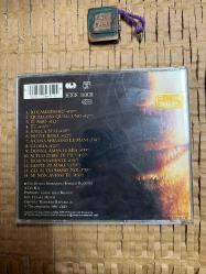 Umberto Tozzı/ Le Qie Cauzom