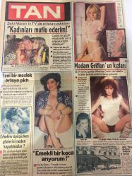 TAN GAZETESİ DOĞUM GÜNÜ HEDİYESİ (TURKISH NEWSPAPPER) - 2 NİSAN 1984 - SADECE 4 SAYFADIR -Çapkın Erdoğan-Leyla Somer-Fuat Kurdoğlu-Oktay Aydın-Kadir İnanır-Zeki Müren-Seving Ersoy-Madam Griffon-Guy Robert-Hasan Kaçan-Ragıp-Karısını baştan çıkaran adamın gözünü çıkardı-Bir düşeş attım milyarderler gibi bir tatil yaptım-Taze dul olduğumu öğrenen erkekler birden kibarlaşıyor Oysa ben hala eski Leyla’yım-Kadınlardan korkuyorum-Kadir İnanır Tövbeler filmiyle bu gece ekranda-Bizden Size’de müzik demeti ve dans gösterisi-Kadınları mutlu ederim-Emekli bir koca arıyorum-Madam Griffon’un kızları