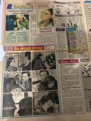 TAN GAZETESİ DOĞUM GÜNÜ HEDİYESİ (TURKISH NEWSPAPPER) - 26 MART 1984 - SADECE 4 SAYFADIR -Özal-Hamdi Yanıkoğlu-Kadriye-Şöhla Afet-Hasan Kaçan-Ragıp-Jane Mansfield-Mariska-Rahmi Turan-Ragıp Derin-Kadir İnanır-Mary Murphy-Oktay Şengüler-Liebowitz-Osman Öndeş-Enver Paşa-Ferdi Tayfur-Serpil Çakmak-Sevda Karaca-Bud Spencer-Cary Guffey-Christopher Atkins-Zafer Özalın-Gelinin dişleri takma çıkınca damat gerdek odasından kaçtı-Kahraman kız saldırganla boğuşup kendini pencereden atarak namusunu kurtardı-Kadının gönlüne nasıl girilir-Karakterimize uygun nelere güleriz-Göz makyajında başarılı mısınız-Bu akşam olmaz-Jane Mansfieldin öz kızı Mariska annesinin izinde-Cennete Dönüş bu gece sona eriyor-Aşk acıları da ilaçla tedavi edilebilecek-Taksi kız yakalandı-Kumar makineleri beş dakikada beş bin liramı yuttu