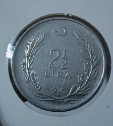 2 1/2 LİRA 1975