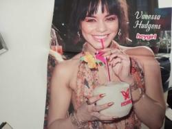Rihanna Demi Lovato Vanessa Hudgens Orjinal Poster Hey Girl